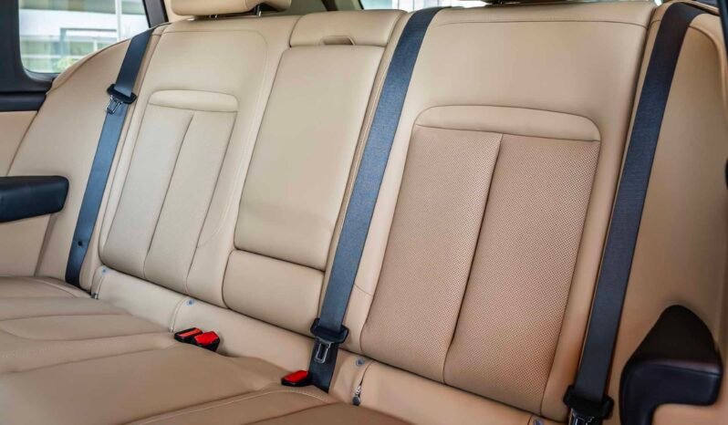 
								Rolls Royce Cullinan Keyvany full									