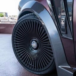 
										Rolls Royce Cullinan Keyvany full									
