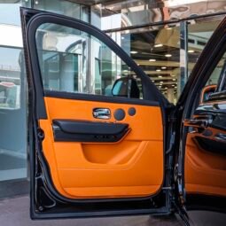 
										Rolls Royce Cullinan full									