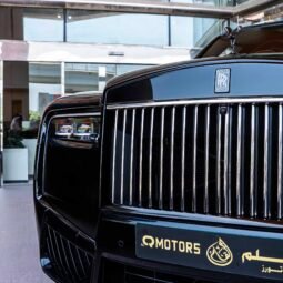 
										Rolls Royce Cullinan full									