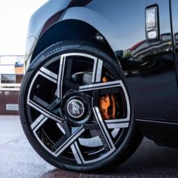 
										Rolls Royce Cullinan full									