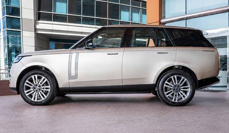 
								Range Rover full									