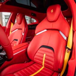 
										Ferrari Purosangue full									