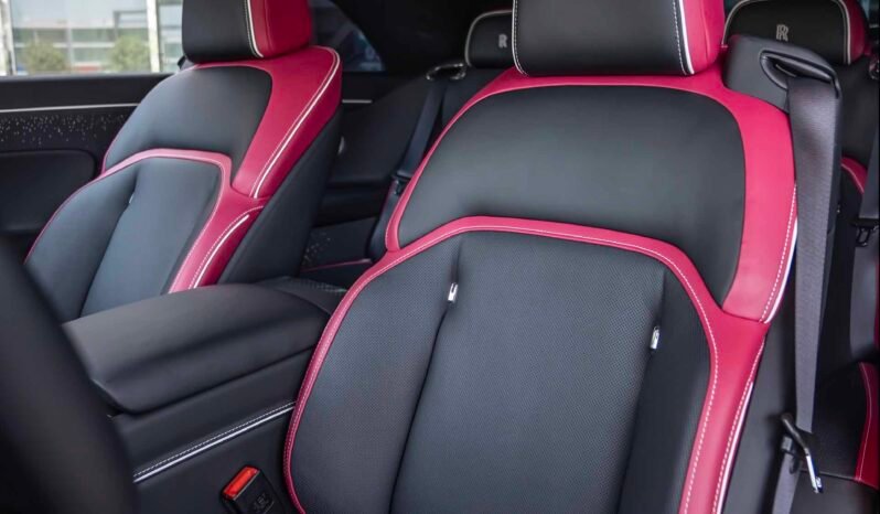 
								Rolls Royce Spectre full									