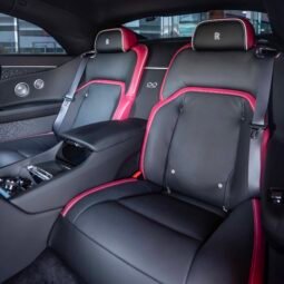 
										Rolls Royce Spectre full									