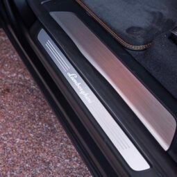 
										Lamborghini Urus SE full									