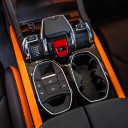 
										Lamborghini Urus SE full									