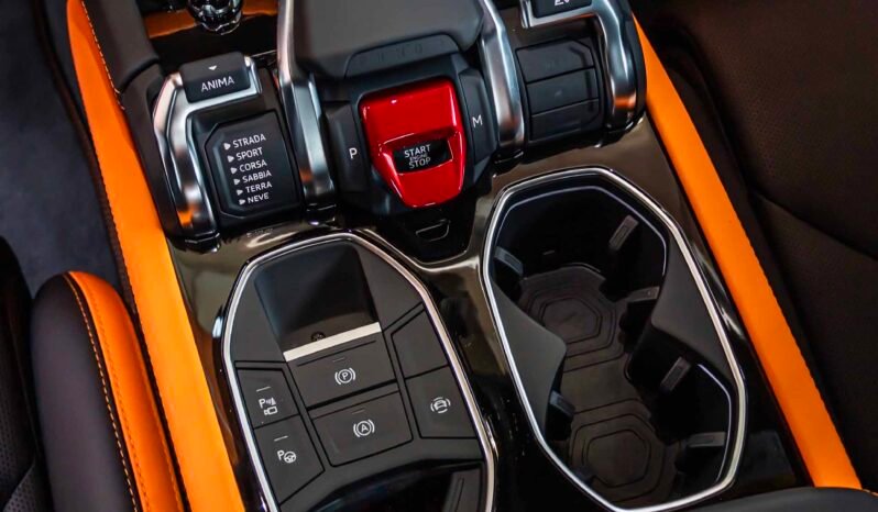 
								Lamborghini Urus SE full									