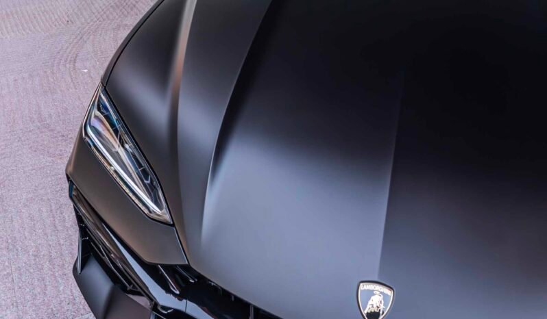 
								Lamborghini Urus SE full									