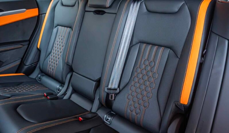 
								Lamborghini Urus SE full									